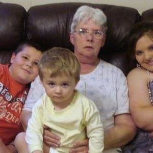 Meet your Posher, Joetta